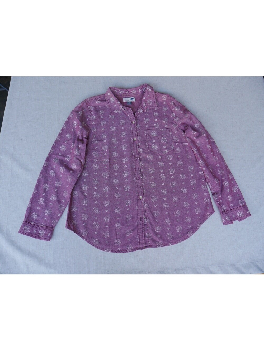 Old Navy Classic Button Down Womens Shirt Sz Large Mauve Pink Floral Long Sleeve
